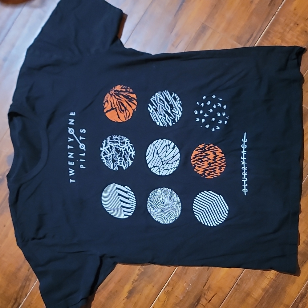 Tee-shirt